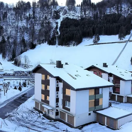 Next To Titlis Station Апартаменты *